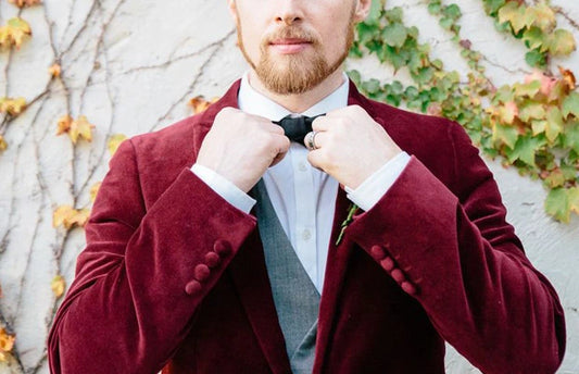 5 Ways for Grooms to Stand Out with Style on Their Big Day